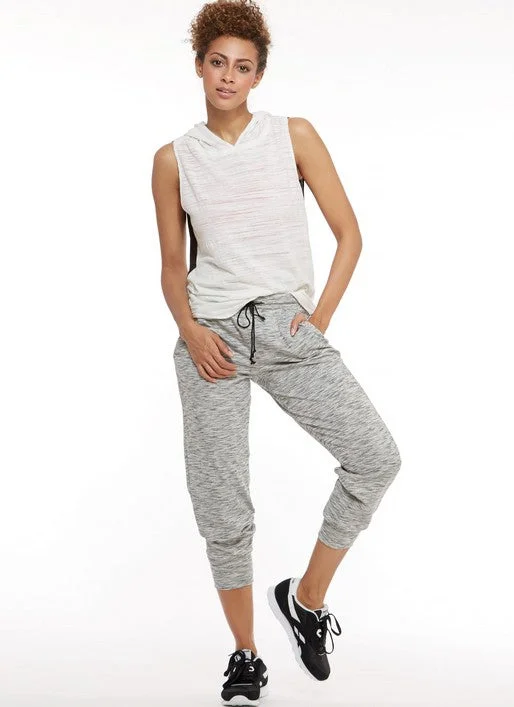 Comfortable Women's Clothes McCalls Sportswear M7610