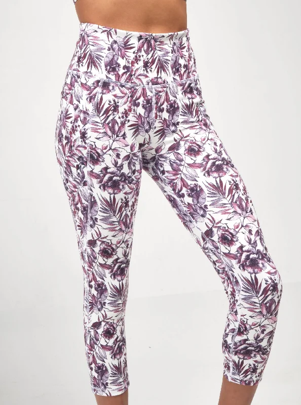 Comfortable Women's Apparel Capri Legging - Mulberry